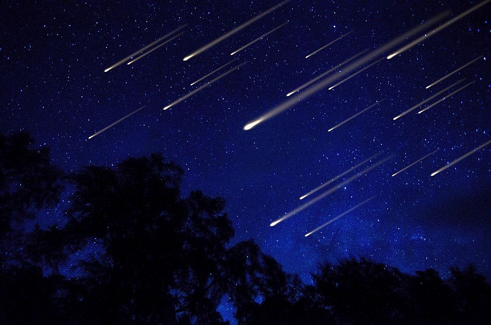 Наближава максимумът на метеорния поток Персеиди който ще настъпи в