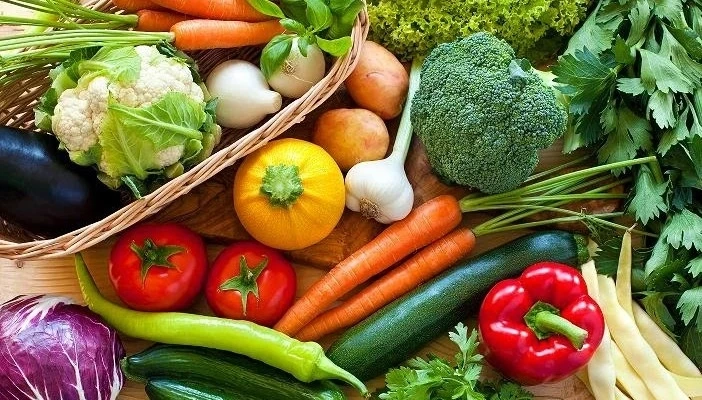 Продават ни турски и гръцки зеленчуци, родната продукция - за износ