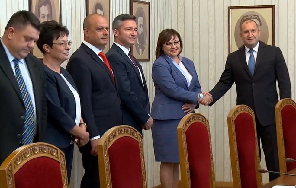 Президентът Румен Радев започна днес нов кръг от консултации с