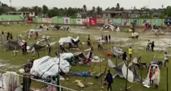 Броят на жертвите след земетресението в Хаити продължава да расте и