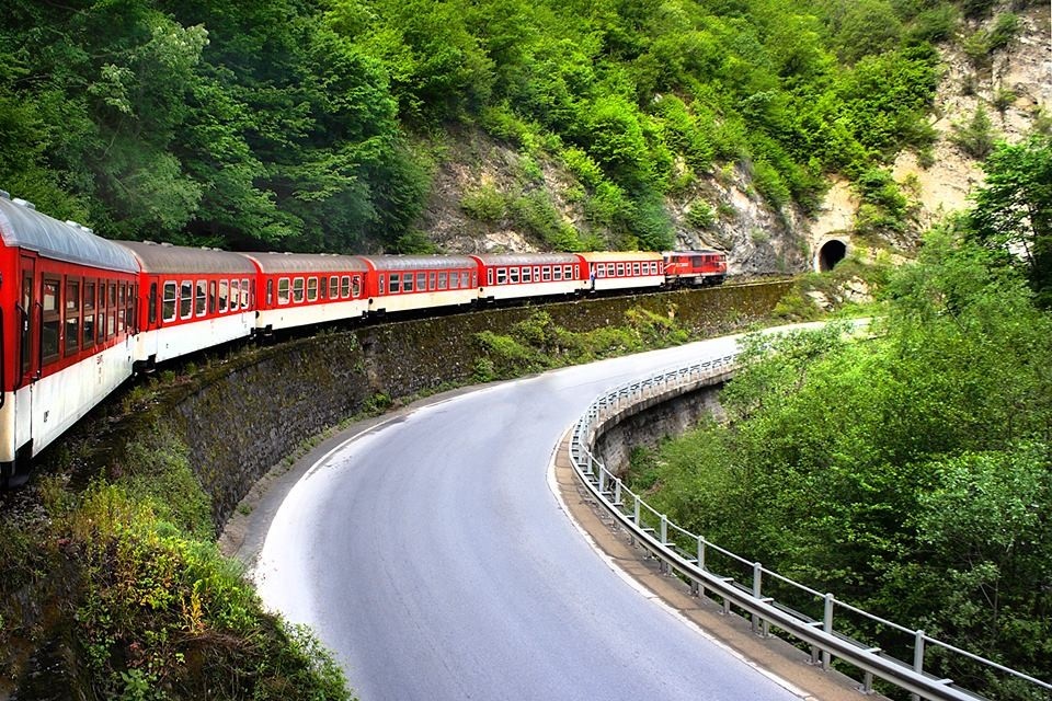БДЖ ще организира пътуване с парен локомотив по теснолинейката през