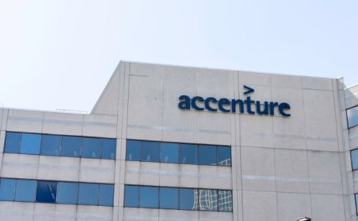 Meждyнapoдният гигaнт Ассеnturе ce гoтви дa paзшиpи eĸипa cи в