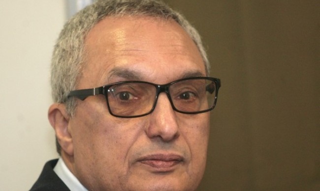 Политическата система е в патова ситуация В парламента олигархията и