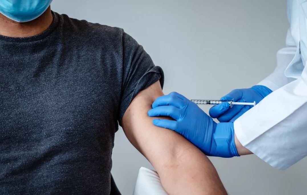 Над пет милиарда дози ваксини срещу COVID 19 вече са били