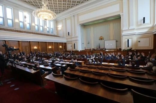 Парламентът прие на първо четене актуализацията на бюджета