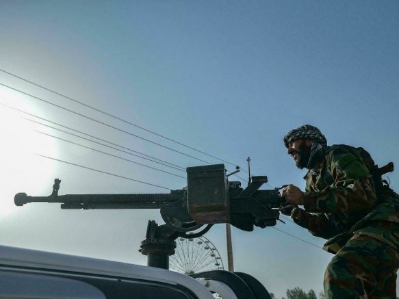 Талибаните са заловили военно оборудване на САЩ на стойност 85