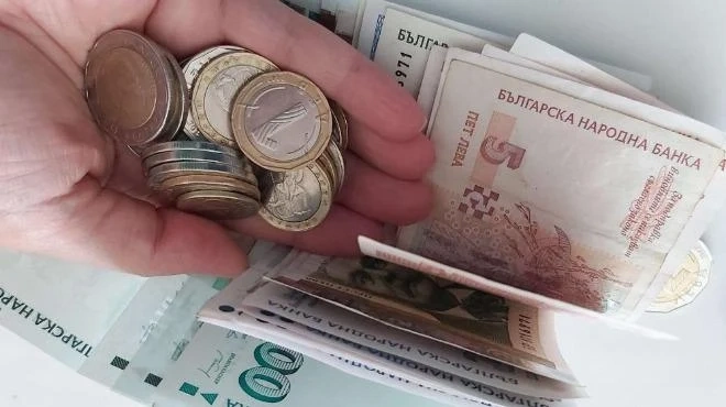 Партиите обсъждат варианти за по-високи пенсии