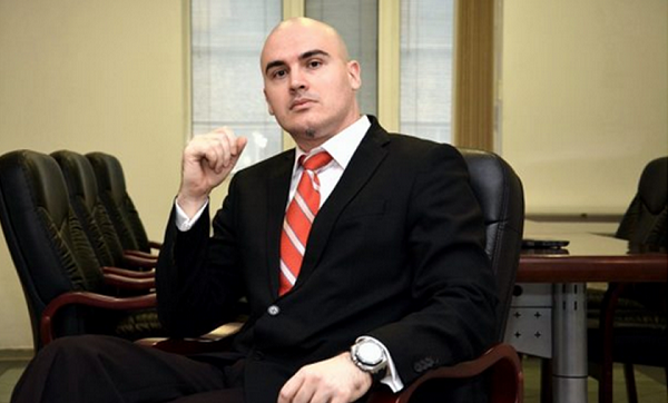 Задкулисието не се посвени да използва дори МВР като бухалка