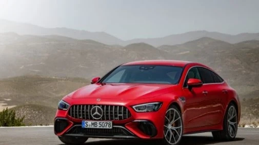 Mercedes представи най-мощния си сериен автомобил (ВИДЕО)
