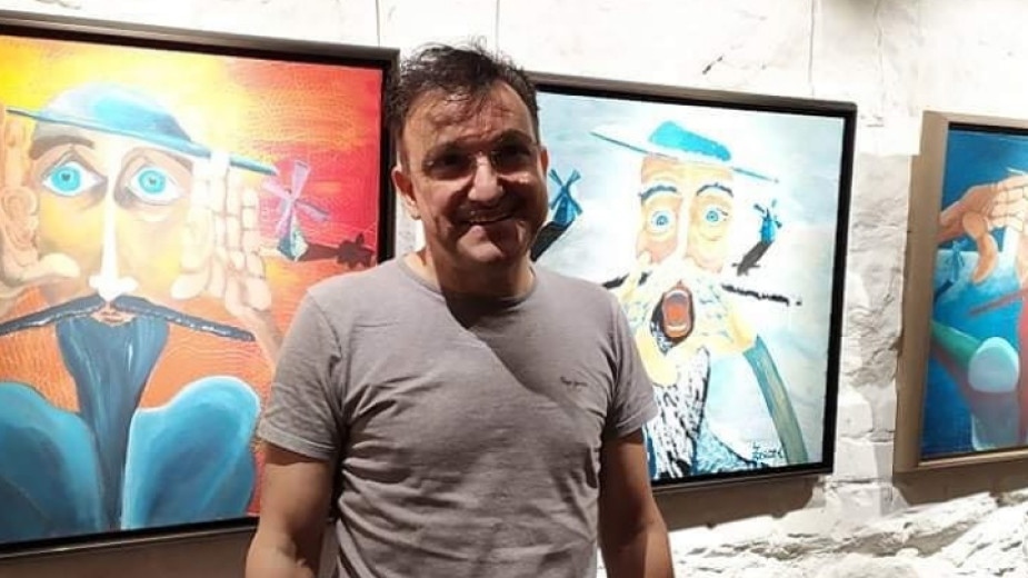 Васил Василев Зуека отвърна на нападките на художници относно творбите му Той