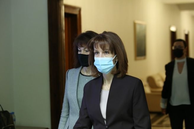 ЦИК препоръчва минимум две седмици между провеждането на президентските и