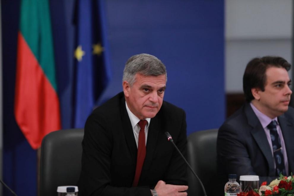 Стефан Янев увери че всички структури които се занимават с