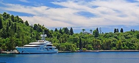 Все по близко до реализиране е идеята Скорпиос бившият остров на