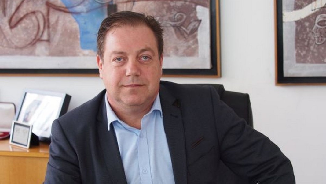 Със сигурност уволнението на проф Балтов няма връзка с професионалните