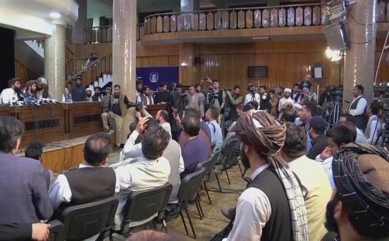 Разрив между талибанските лидери относно новото правителство на Афганистан. Спорът