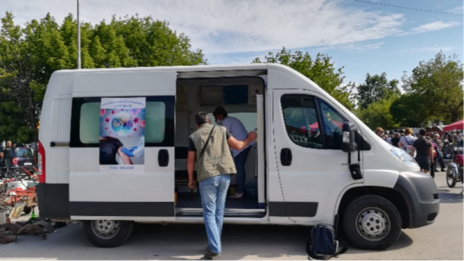 През почивните дни изнесени пунктове за имунизация срещу Covid 19 ще