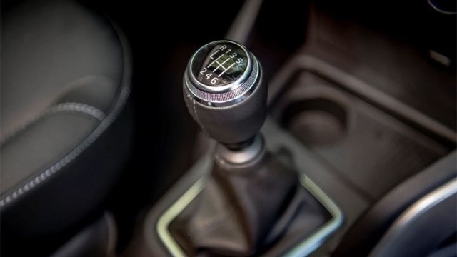 Преходът към автоматични трансмисии ще се извършва постепенно с актуализирането