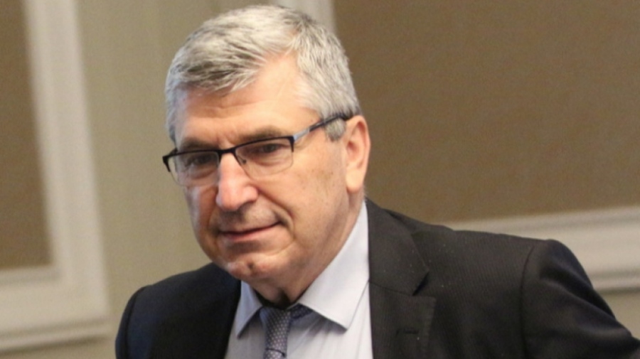 Илиян Василев: Историята с цената на тока започва отдавна