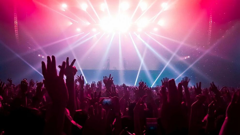 COVID парти в Канада изпрати няколко души в интензивно отделение