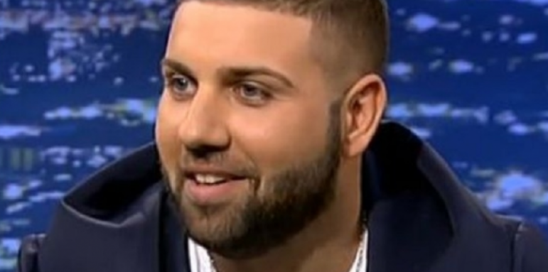 Популярният поп фолк певец Ангел е починал тази нощ в София съобщили