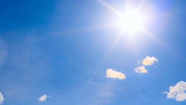 Днес предимно слънчево с максимални температури между 25° и 30°