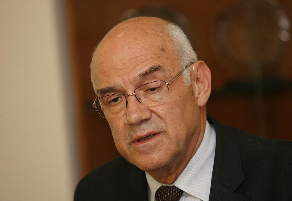 Цените на електроенергията и отоплението за битовите потребителите няма да