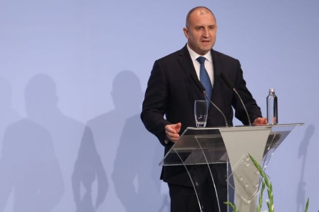 Неуспехът на партиите на промяната да съставят действена демократична алтернатива