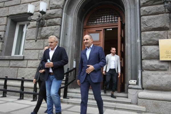 Републиканци за България и КОД ще се явят заедно на