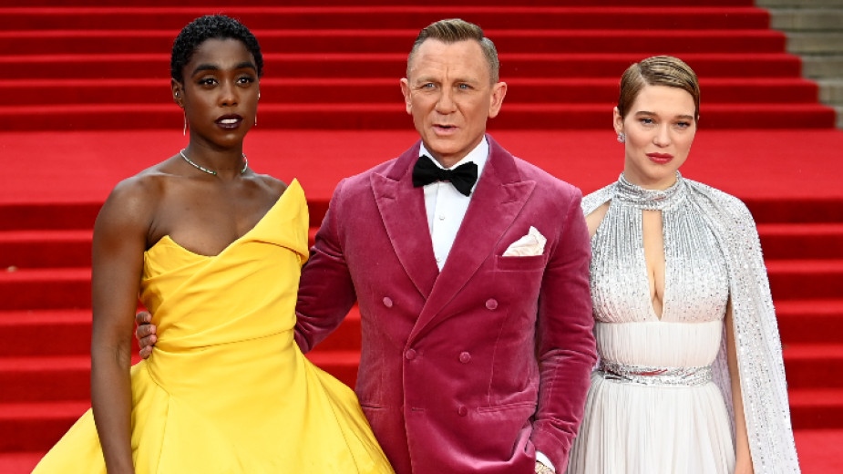 Петият и последен филм за Джеймс Бонд с участието на