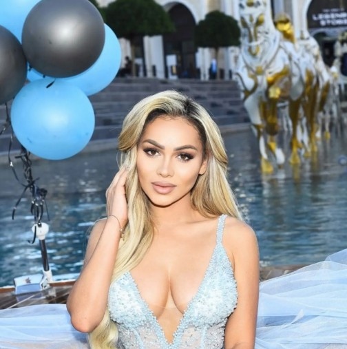 Мис Плеймет 2017 Нора Недкова навършва 28 г и по