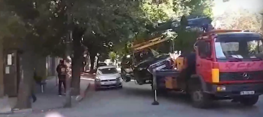 Паяк потроши автомобил за 100 000 евро в Пловдив