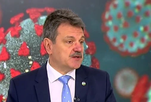 Д-р Симидчиев: В България играем на филма Умирай лесно