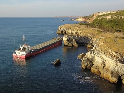 Следобед в Морската администрация във Варна трябва да бъде представен
