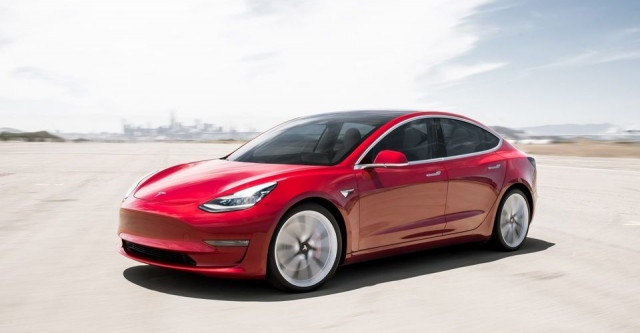 Компанията Tesla Inc отново повиши цените на своите електромобили Model