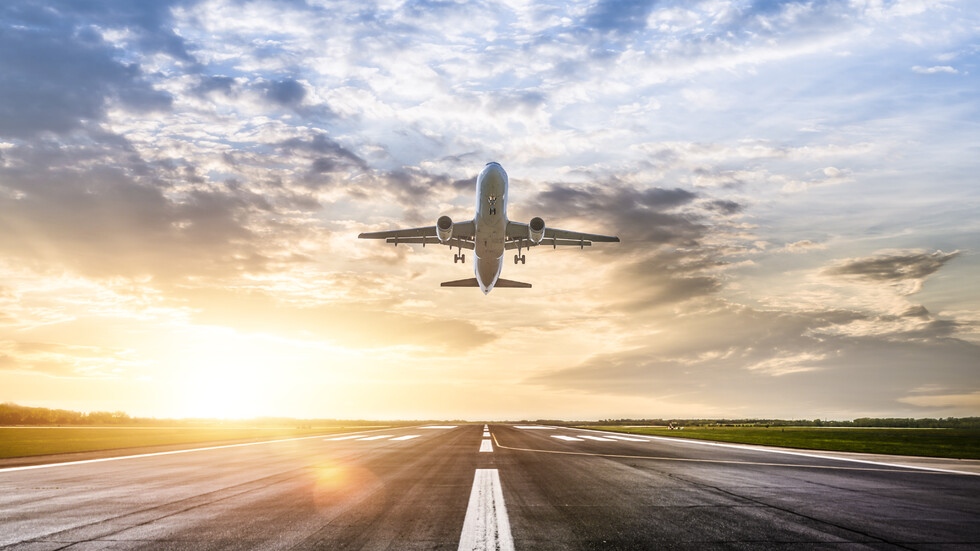 Сигнал за бомба бе получен днес в пътнически самолет на