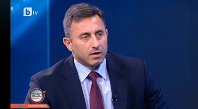 Купих фирмата си през 2015 г след като напуснах данъчната