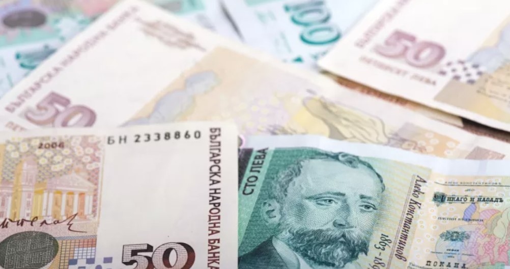 Страната ни пое нов дълг от половин милиард лева под