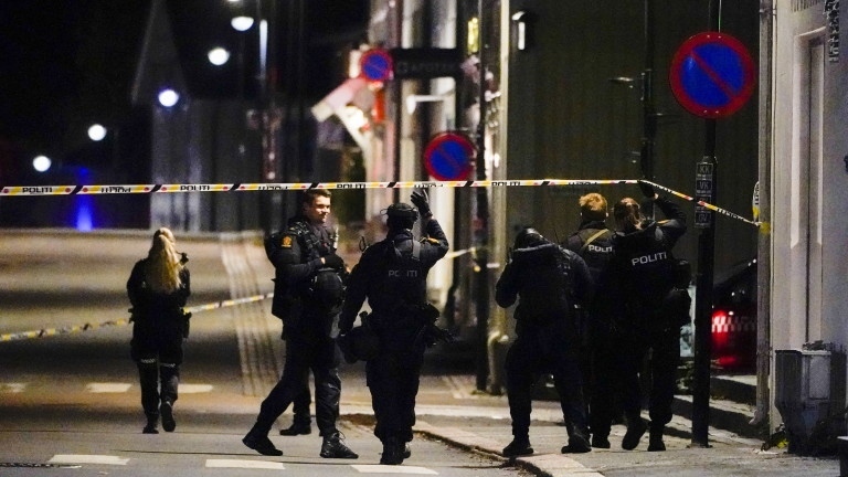 Мъж уби петима в Норвегия в серия от атаки