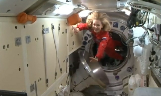 Актрисата Юлия Пересилд и режисьорът Клим Шипенко се завърнаха на