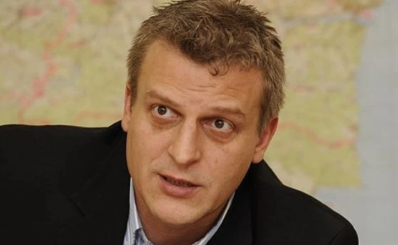 Москов е оправдан по делото за дарените ваксини от Турция