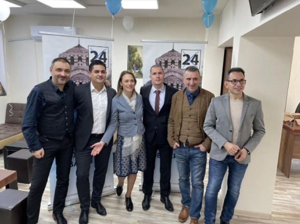 Партията Има такъв народ откри предизборната кампания в Плевен с