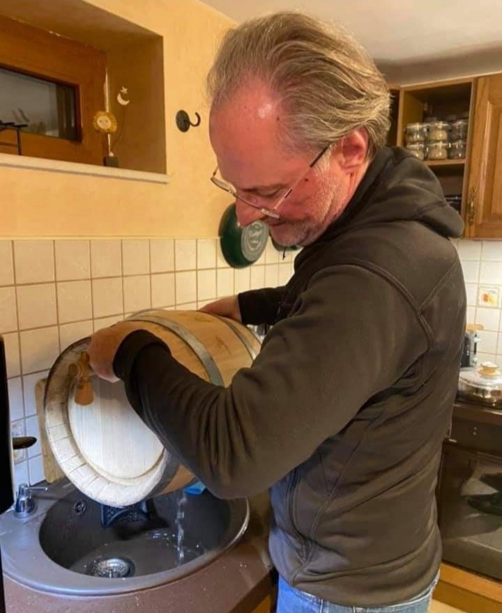 Възмутетелна безобразна и обидна към избирателите е кампанията която прави