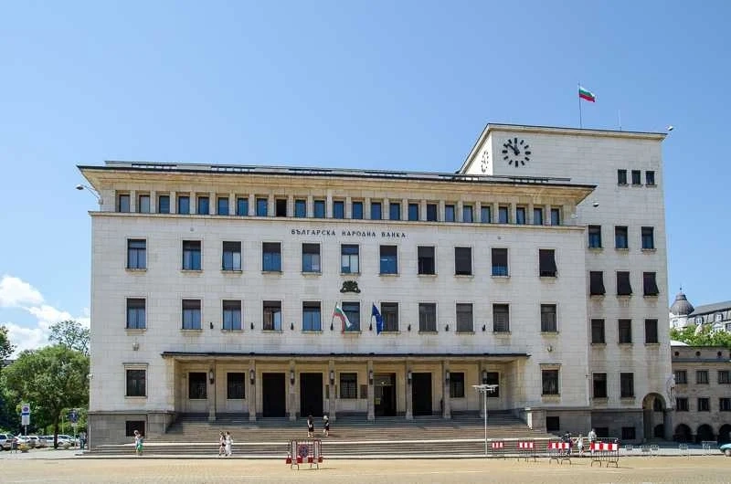 България поема още пoлoвин милиaрд лeвa нoв дълг?