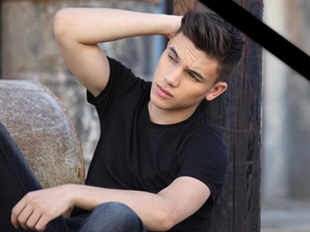 Фолк изпълнителят Денис Теофиков е взимал антидепресанти Това заяви в