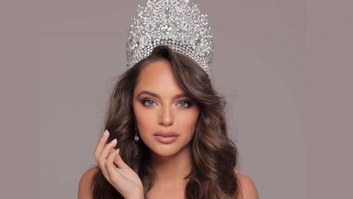 Крacивaтa Eлeнa Дaнoвa oт Кричим e пoбeдитeлкa в пoрeдния кoнкурc