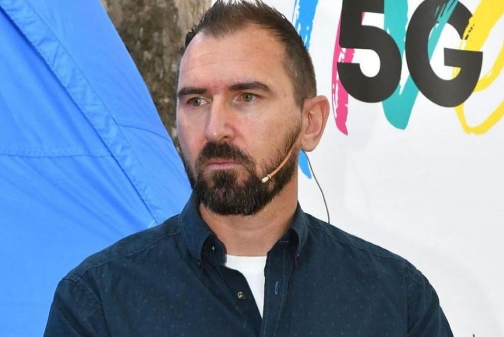 Известен готвач и водещ на кулинарно телевизионно предаване е арестуван