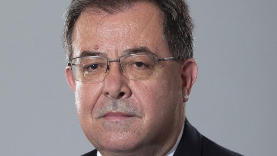 Служебният министър на земеделието Христо Бозуков заяви че ще бъдат