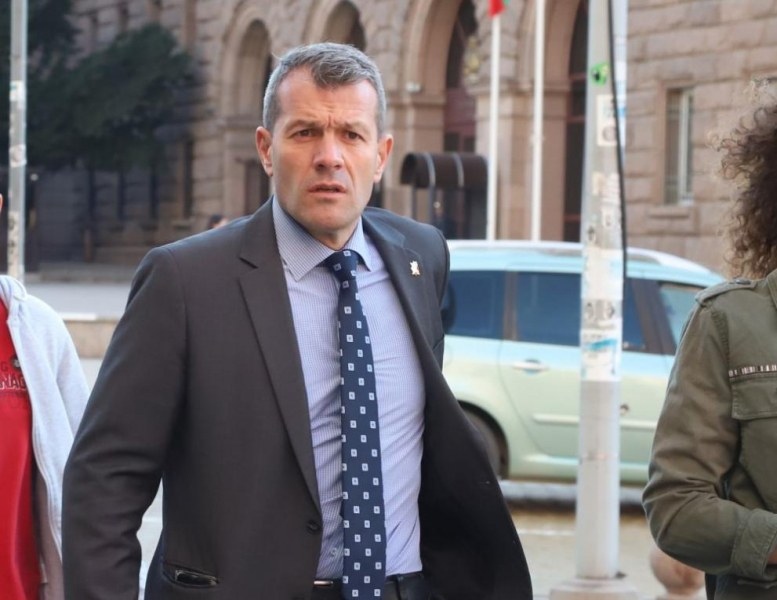 Софийска градска прокуратура привлече Боян Расате като обвиняем след нахлуването