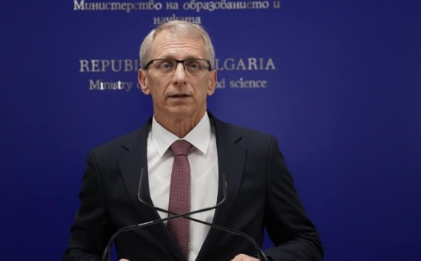 Най рано децата могат да се върнат в клас на 10