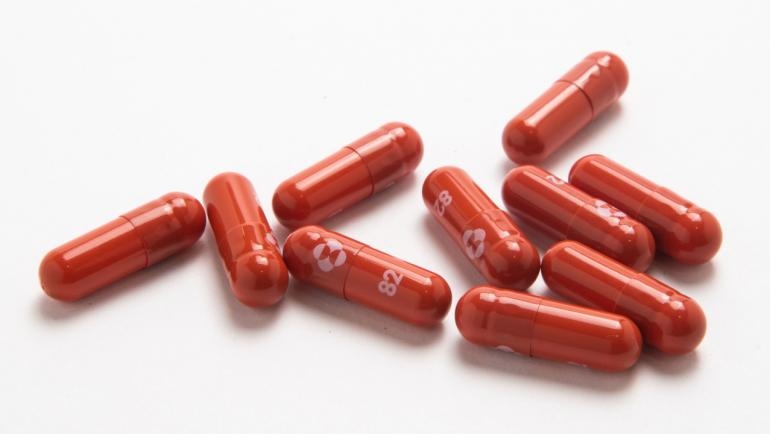 Великобритания стана първата страна в света която одобри антивирусно перорално